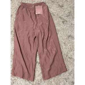 NEW WITH TAGS NAP RAYON CROPPED PANTS IN SILVER PINK Loungewear For Women size s